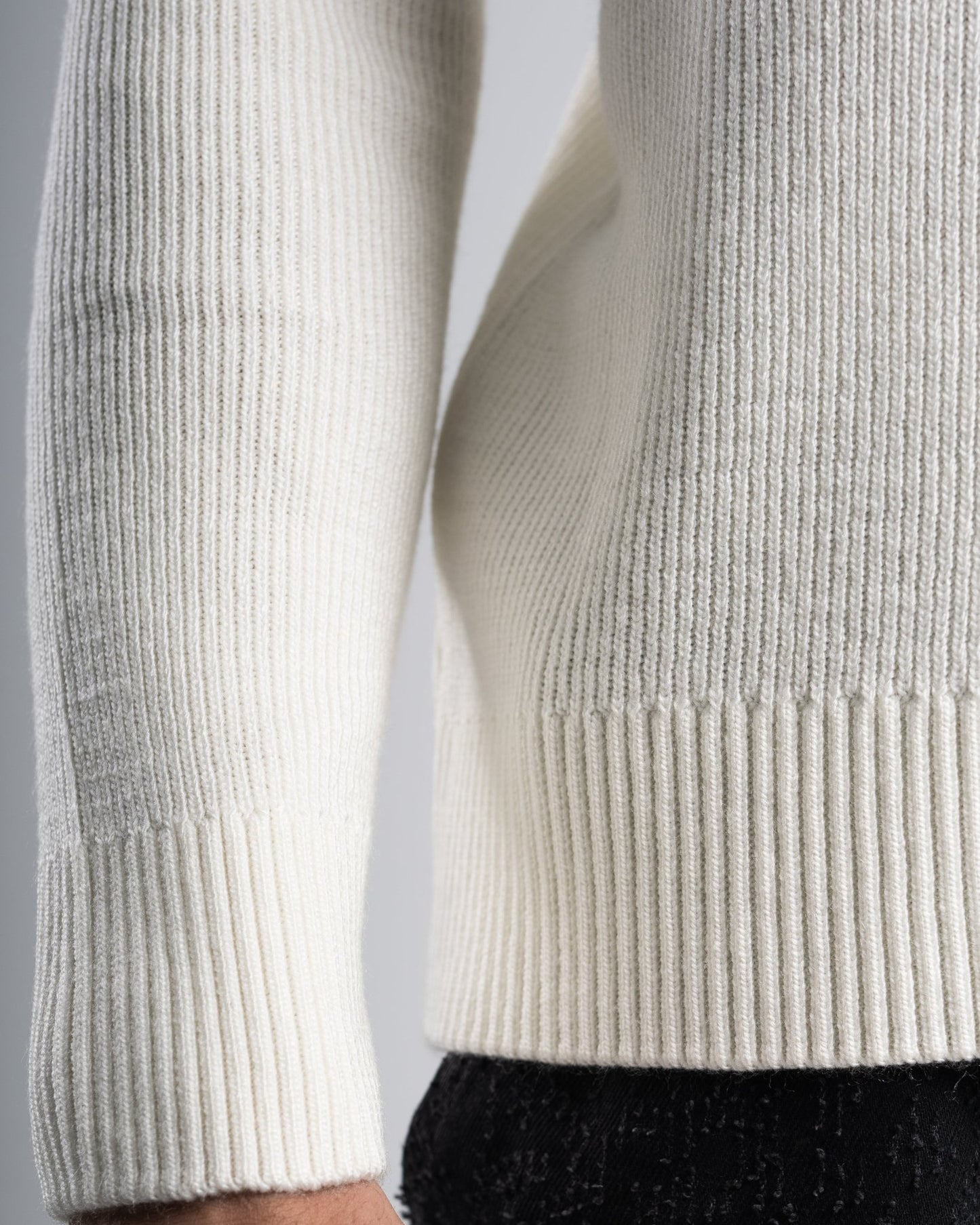 Knitted Sweater - ThebasiclookInternational