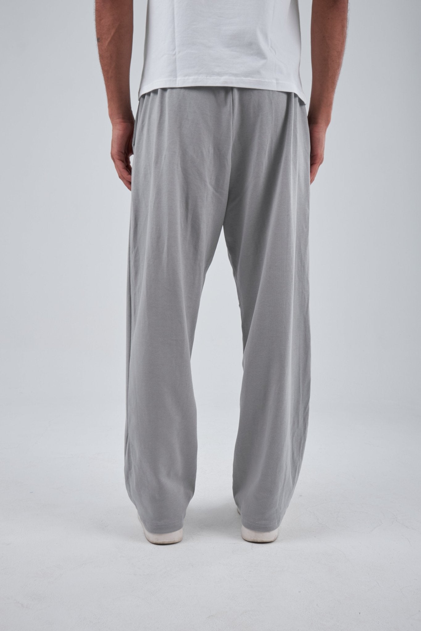 Straight Leg - Men - ThebasiclookInternational