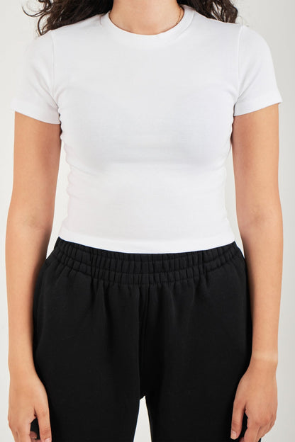 Ribbed Fitted Half Sleeve Top - ThebasiclookInternational